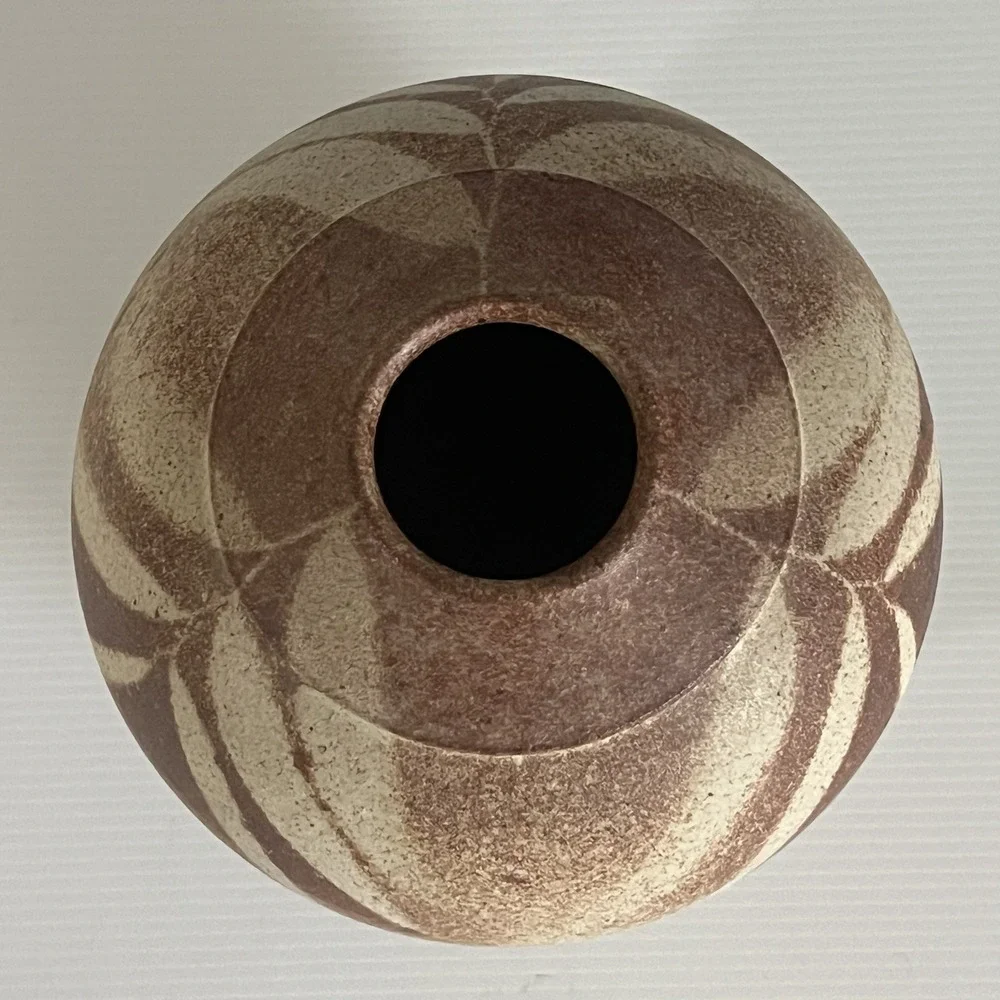 Hand Crafted Studio Pottery Round Vase Signed Dated 1995 Speckled Brown Beige